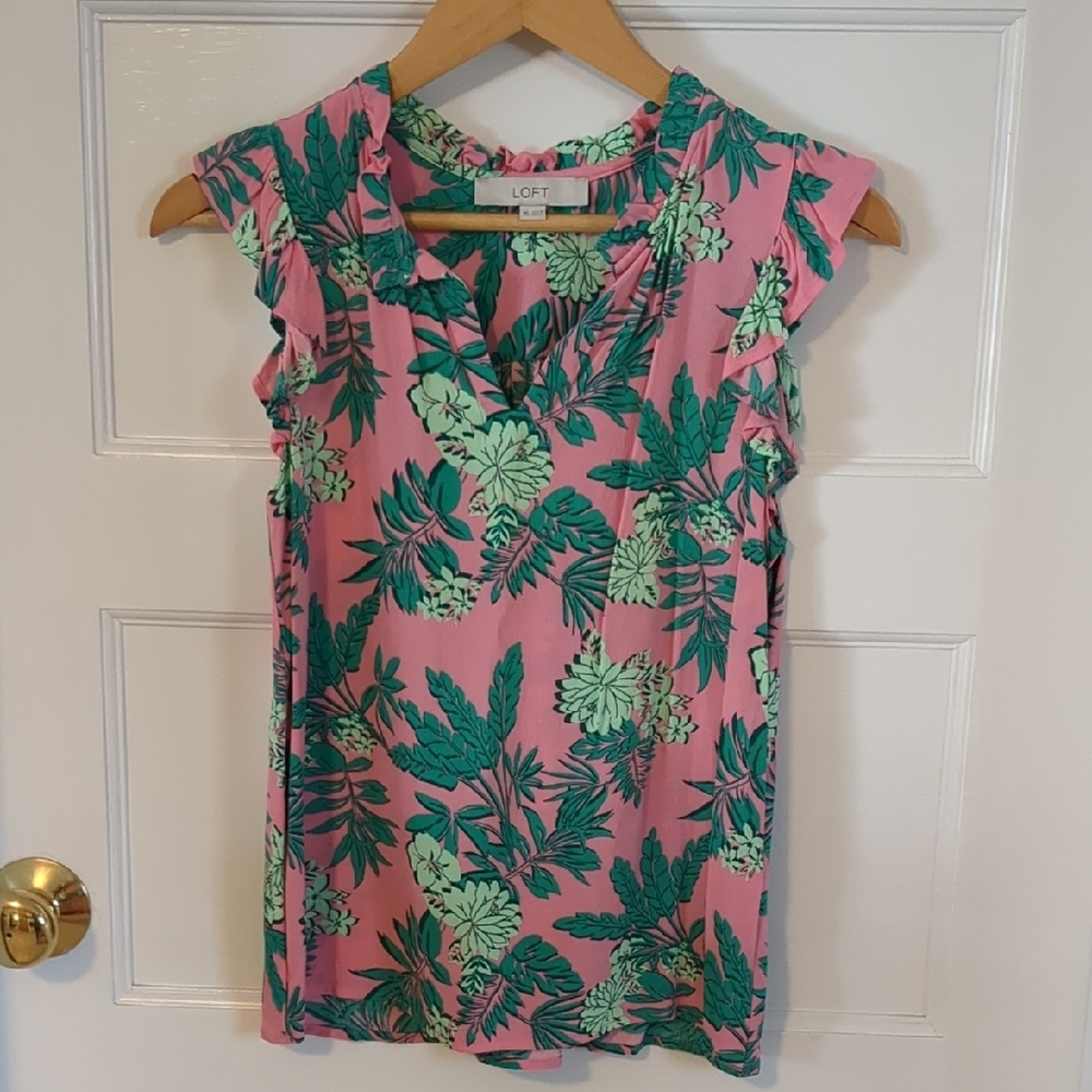 LOFT Pink and Green Floral Women's Top